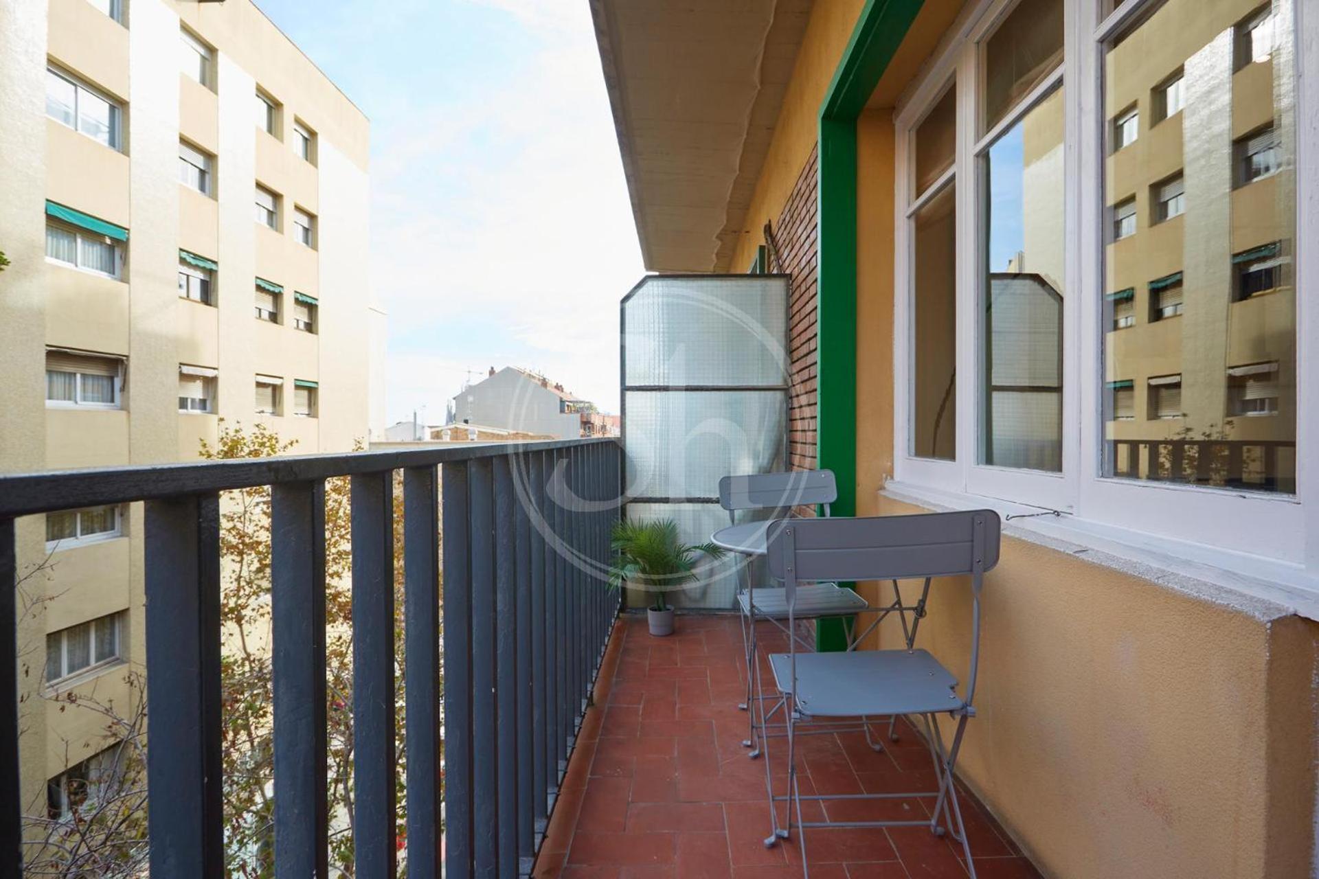 Bonito Apartamento Para 4 Barcelona Exterior photo